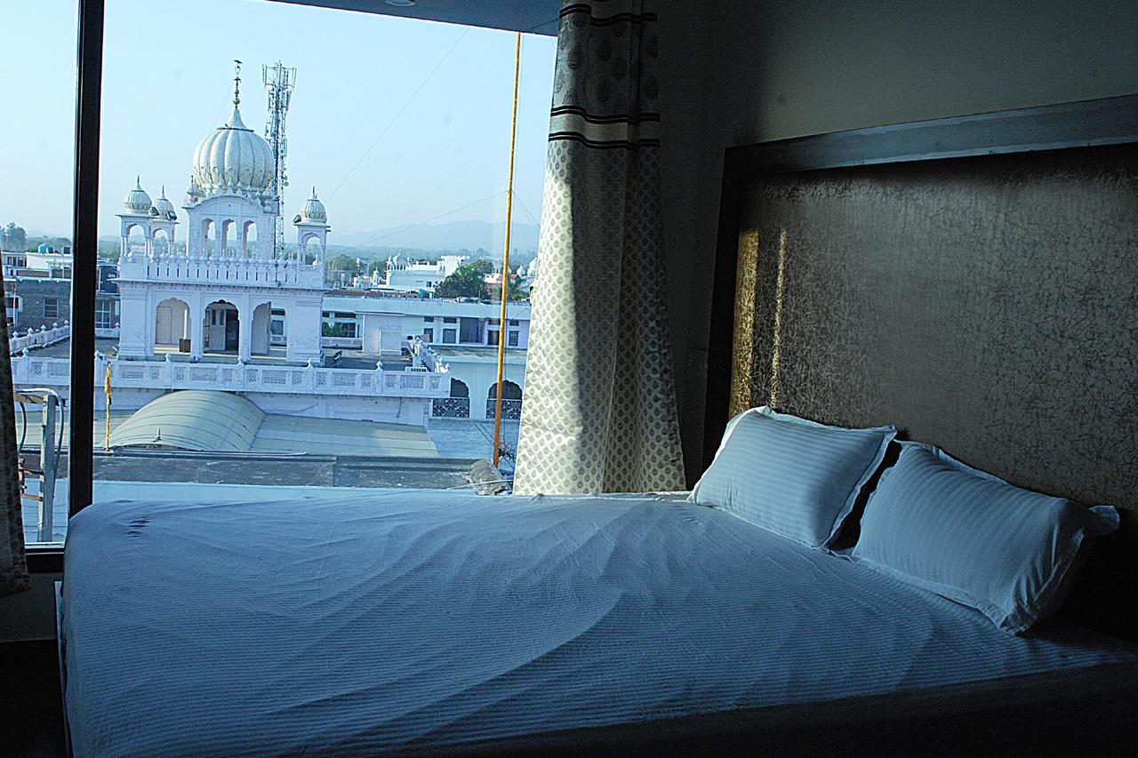 Hotel Temple View Inn Anandpur Sāhib Exterior foto
